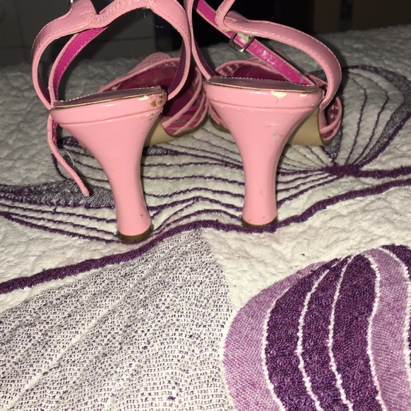 Heels - Picture 5 of 5